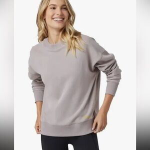 Vuori | Sedona Weekender Crew in Soft Pewter (Taupe) XS